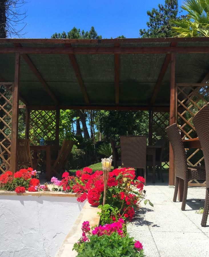 Casa Branca Guest House Foz do Arelho Ngoại thất bức ảnh